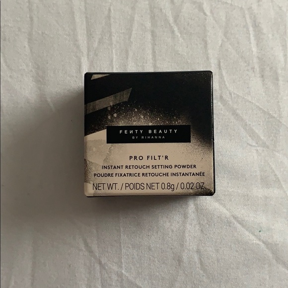Fenty Beauty Other - Fenty beauty pro filtr powder in honey